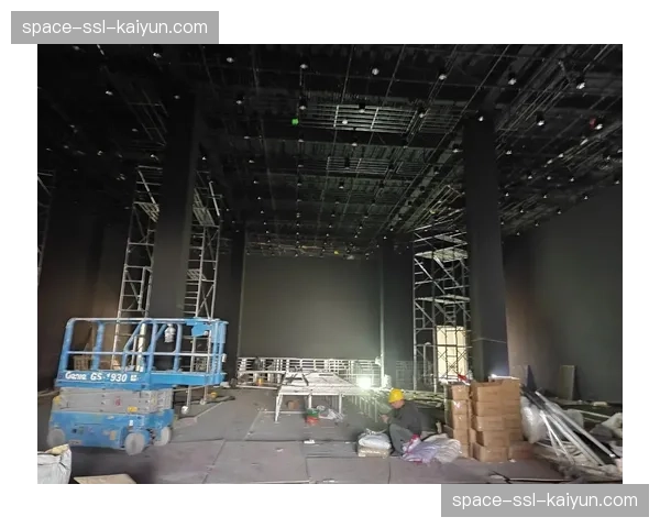 为应对转播需求，兰斯主场启动灯光与音响系统全面升级工程