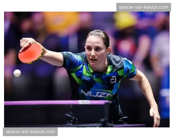 蒙彼利埃1-0小胜克莱蒙,制胜球源于边锋在肋部送出的倒三角传中 蒙彼利埃1-0小胜克莱蒙,制胜球源于边锋在肋部送出的倒三角传中